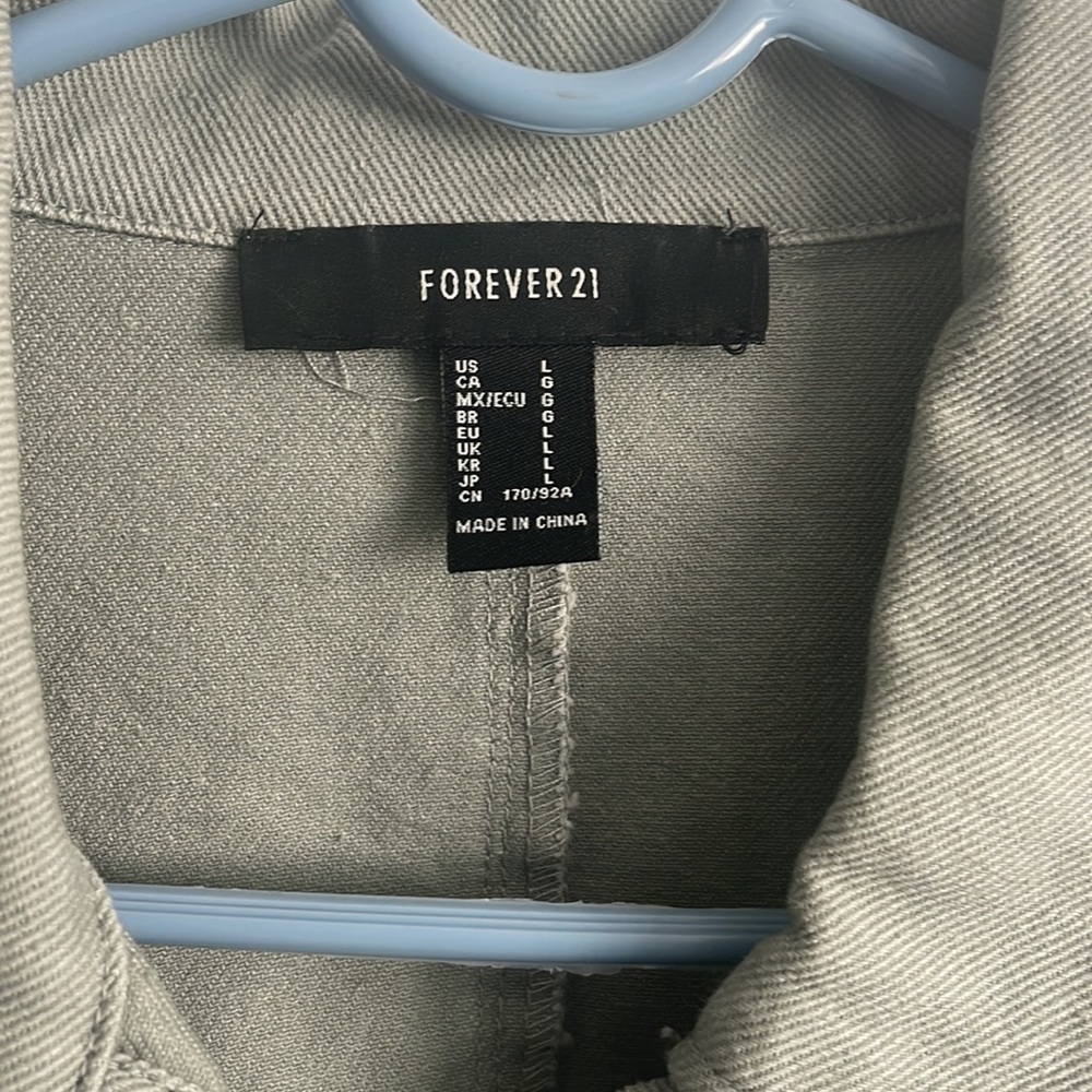 Cropped Jean jacket - Picture 3 of 4